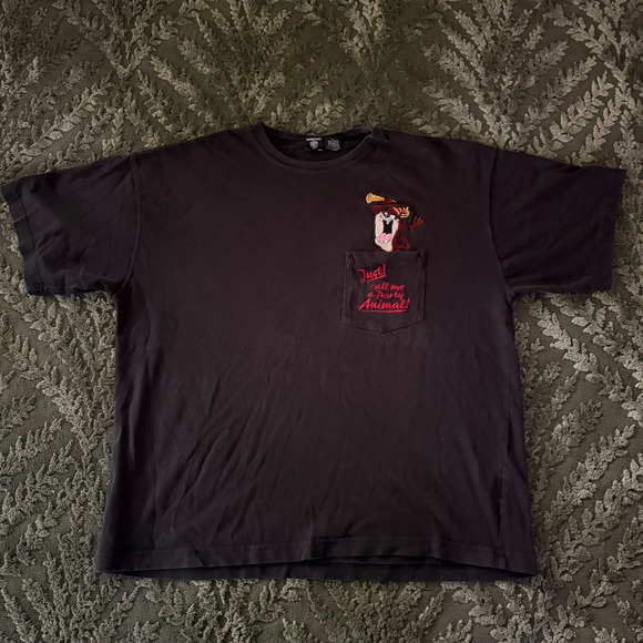 Warner Bros. Studio Store Other - Vintage Warner Bros Tasmanian Devil Party Animal Pocket T-Shirt Black Large